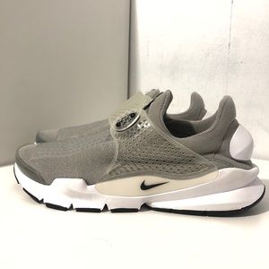Nike Sock Dart Medium Grey